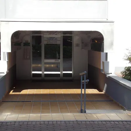 Bright Fllat Near The In Apartment