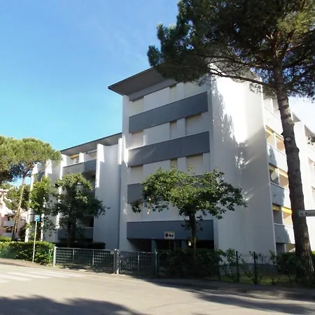 Bright Flat Near The In Bibione