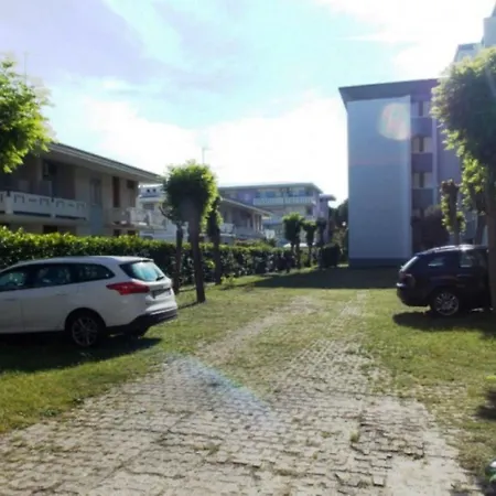 Bright Fllat Near The In * Bibione