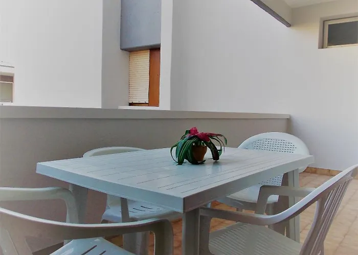 Apartment Bright Flat Near The In