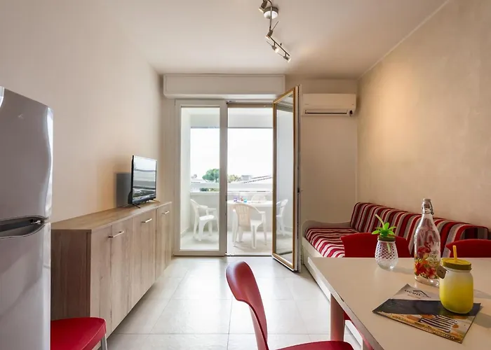 Bright Flat Near The In *