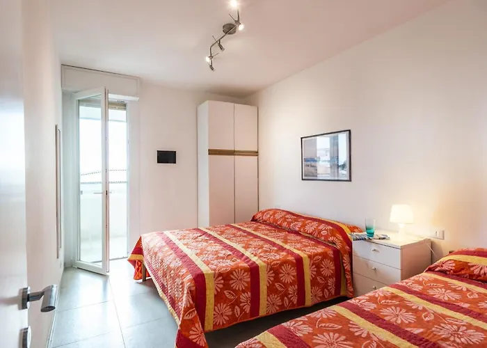 Apartment Bright Flat Near The In