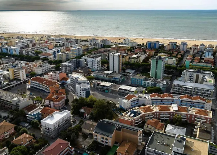 Bright Flat Near The In * Bibione